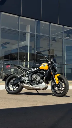 Triumph Trident 25/25 | Apenas 8.900kms