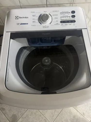 VENDO ELETRODOMÉSTICOS E MOVEIS EM EXCELENTE ESTADO.