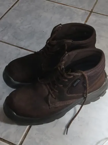 Bota de Couro