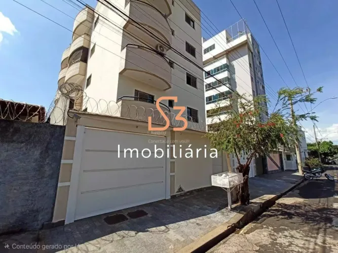 Apartamento de 3 quartos com suíte e 2 vagas de garagem em Uberlândia-MG, bairro Nossa Sen