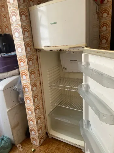 Geladeira com defeito 