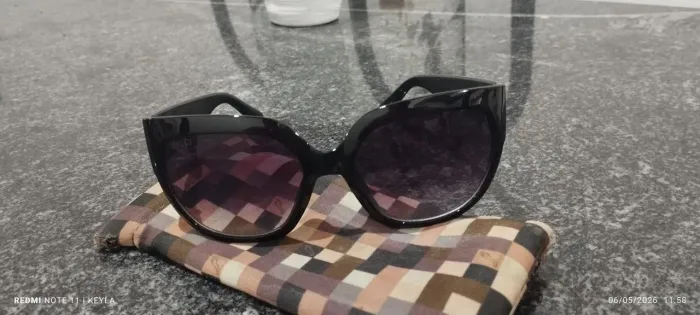 Óculos de sol Gucci 