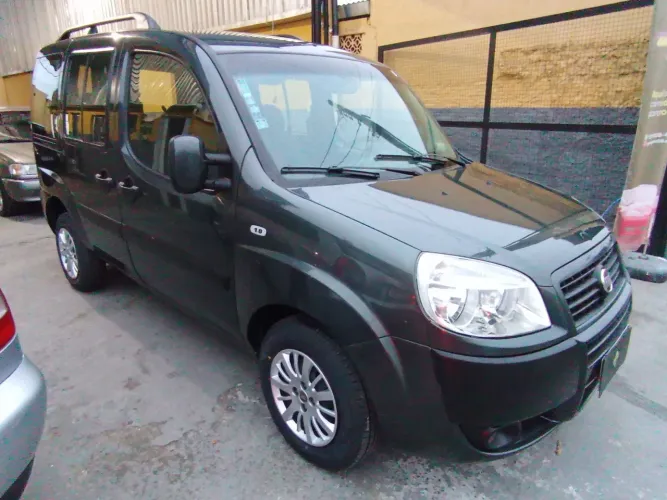 Fiat Doblo Essence 1.8 Flex 16V 5P 2014