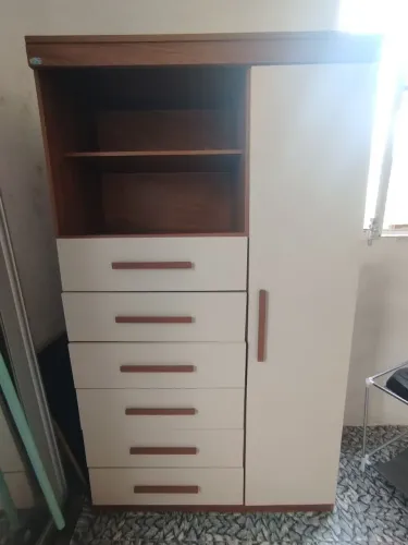 Cômoda 6 gavetas