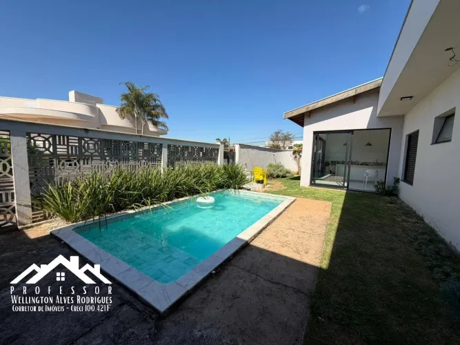 Casa à venda no Condomínio Parque Residencial Roland III em Limeira-SP