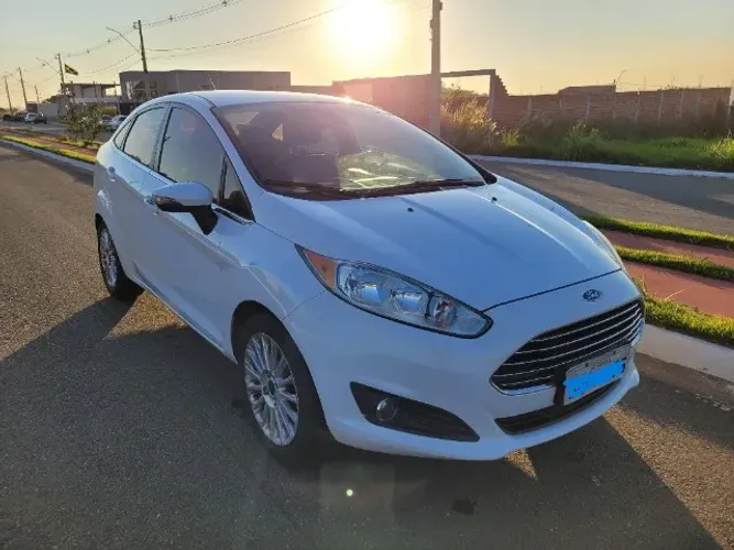 Ford Fiesta Sed. Ti./ti.plus1.6 16V Flex Aut. 2014