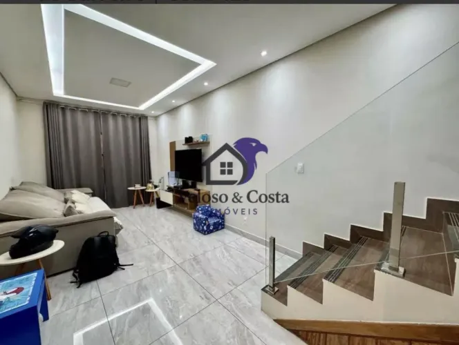 Casa com 4 quartos, 1 vagas e 242m² à venda no Araguaia, Belo Horizonte/MG (Não aceita fin
