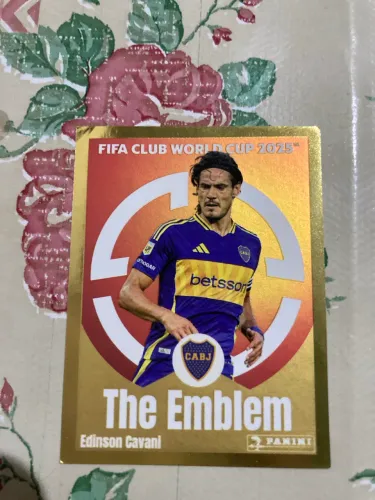 The emblem edinson cavani panini