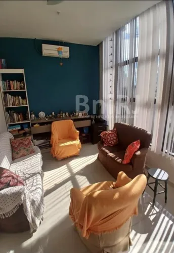sala porteira fechada e reformada