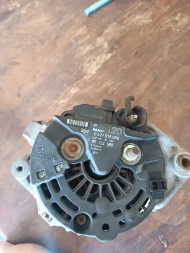 ALTERNADOR 120 AMPERE