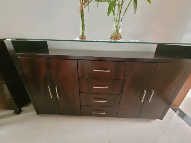 Balcão para sala de jantar