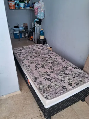 Cama box de solteiro 