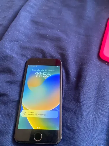 Vendo iPhone 8 em ótimo estado ,acompanha carregador