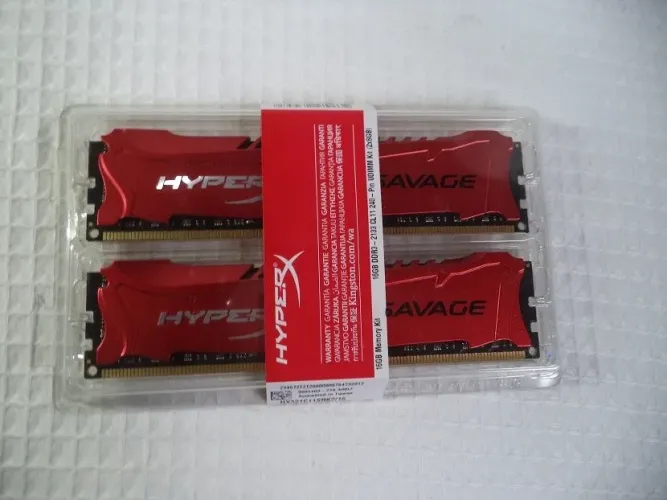 Memória Kingston HyperX Savage 16gb DDR3 2.400mhz (2x8gb)