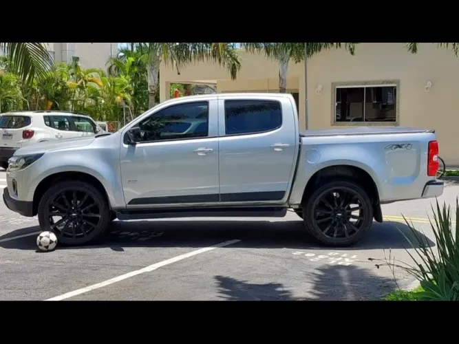 Chevrolet S10 Pick-up LS 2.8 TDI 4X4 CD Dies. Mec. 2022