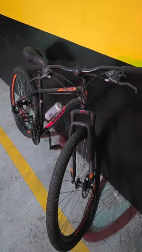 Bicicleta Caloi Vulcan MTB 29 21v - Aceito Troca