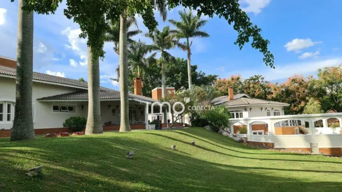 Casa à venda no Condomínio Village Sans Souci