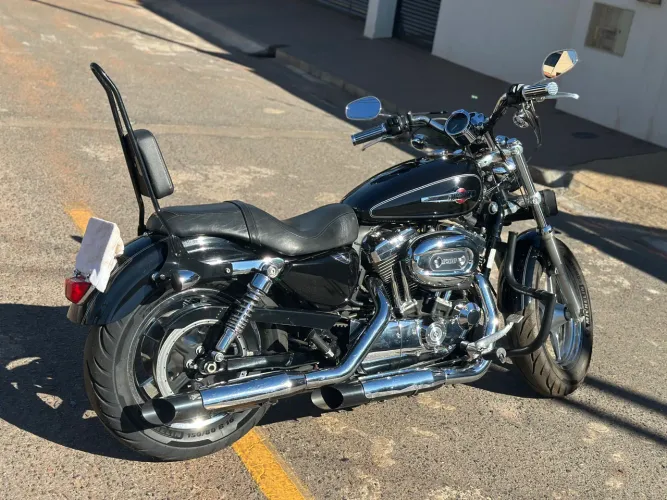 Harley Davidson Sportster XL1200 Custom