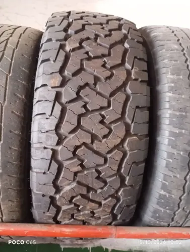 Vendo um pneu 265/60/18
