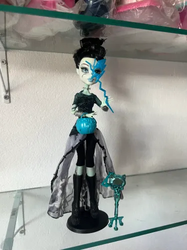 Monster High Frankie Ghouls Rule