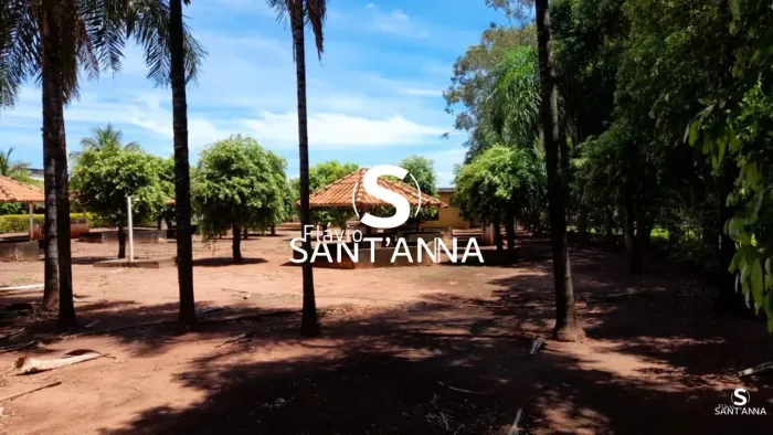 ÁREA DE LAZER À VENDA NA SAÍDA PARA O BALNEÁRIO DA CIDADE IDEAL PARA RESTAURANTE OU POUSA