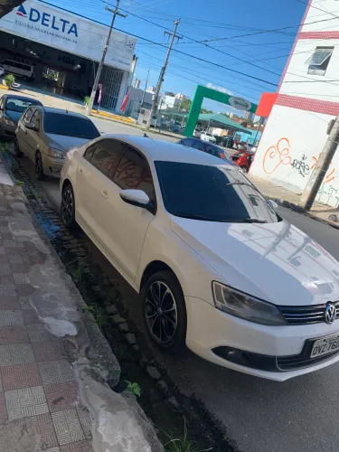 Volkswagen Jetta Comfortline 2.0 T.flex 8V 4P Tipt. 2013