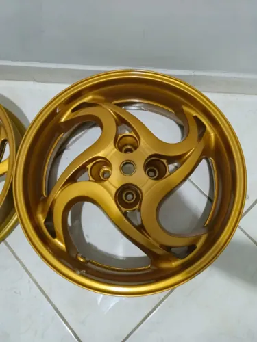 Rodas Dianteira e Traseira Honda CB 1000R 2012 2013 2014 Originais