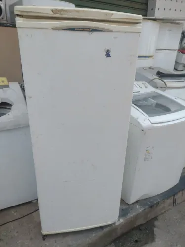 Vende-se geladeira Brastemp 310 , Gelando normal