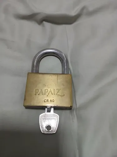 Cadeado papaiz