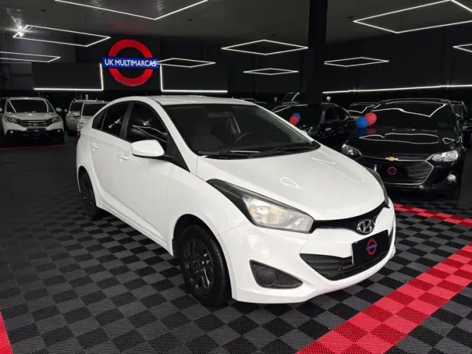 Hyundai HB20S Comfort 1.0 Flex 12V Mec. 2015