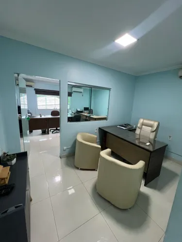 Prédio Comercial No Aleixo, área comercial