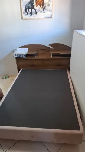 Base Box Casal Padrão + Cabeceira de Madeira - Motivo Mudança