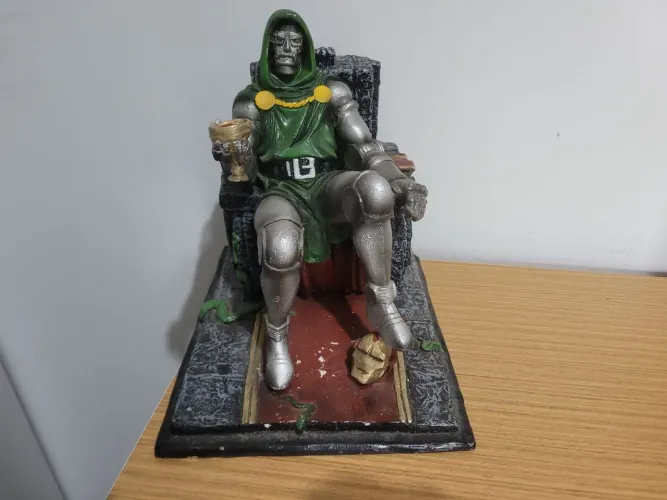 Boneco DR Dom Doutor Destiny Resina
