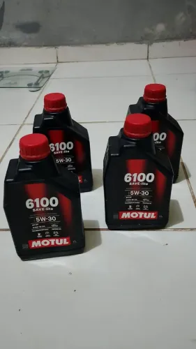 Óleo Motul 6100 Save - lite 5W30 1l ( Para carro )