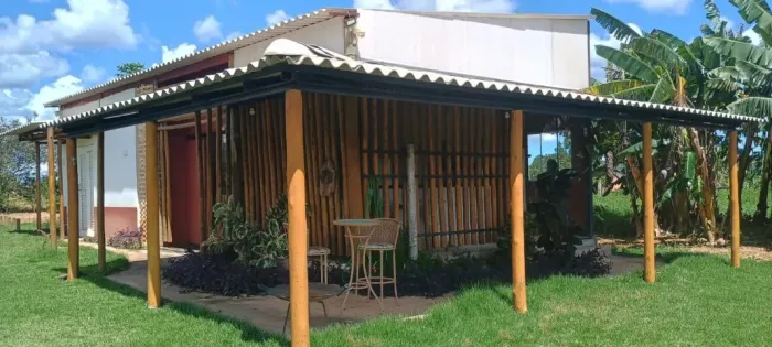 Vendo excelente sítio no Município de Girassol/GO, a 70 Km de Brasília