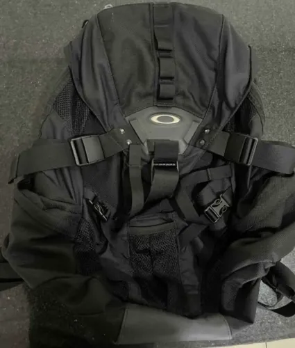Mochila Oakley Icon RC Backpack 32L WT25 Blackout