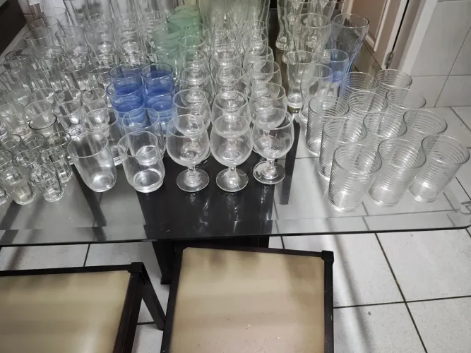 Copos de vidro