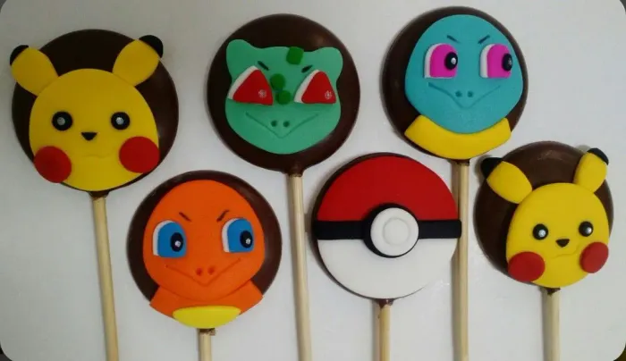 Pirulito de chocolate personalizado pokémon