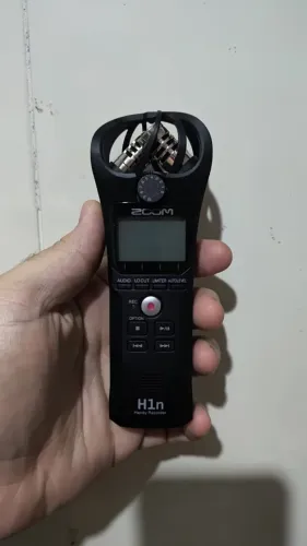 Gravador profissional de mão zoom h1n