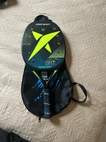 Raquete de beach tennis