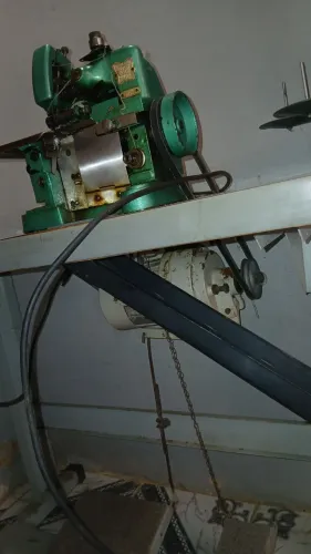 Maquina de costura over lock
