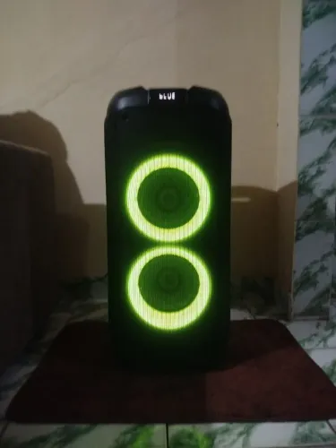Caixa de som Philips única restante