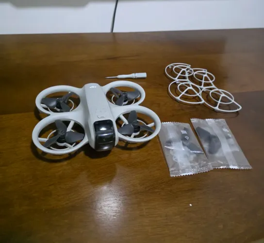 Dji Neo