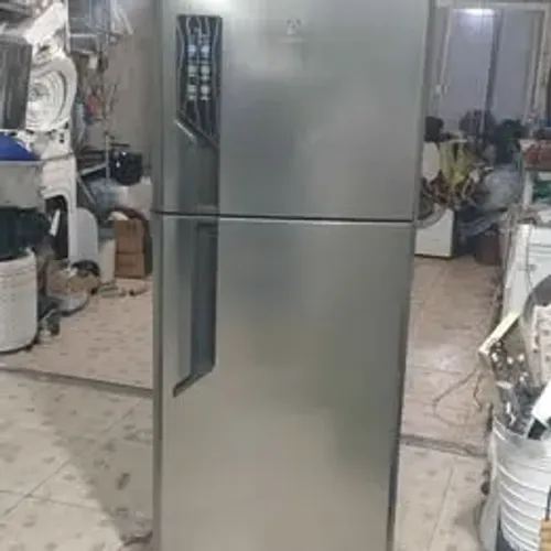 Geladeira Electrolux funcionando perfeitamente (3 meses de Garantia)