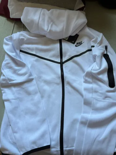 Conjunto Nike Tech Fleece Branco