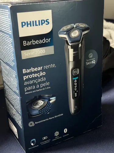 Philips Barbeador Elétrico Shaver Série 7000 com Tecnologia SkinIQ