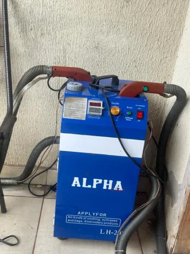 Máquina de tirar linha 