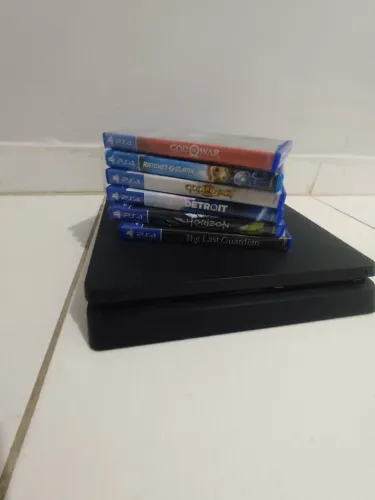 Ps4 slim 500 gb + seis jogos