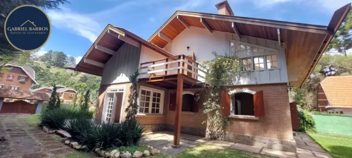Sobrado para venda tem 258 metros quadrados com 4 quartos em Capivari - Campos do Jordão -
