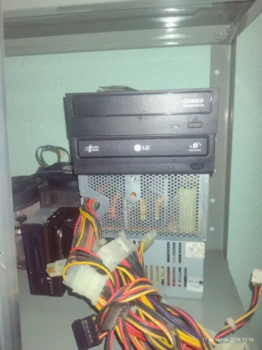 Vendo peças p computador 